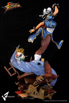 Kinetiquettes Chun Li – The Strongest Woman In The World